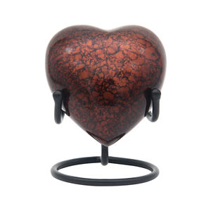 Urne en aluminium moderne en forme de cœur, faite à la main, personnalisée, pour les cendres humaines ou d'animaux, finition mate, capacité de 60 ml, vase de table - Product Image 1