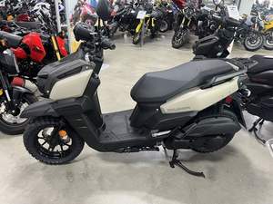 Meilleure Offre Nouvelles Motos Scooter Zumas 125cc - Prêtes à l'Exportation - Product Image 2