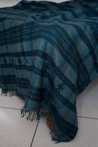 Manta hipoalergénica transpirable de lana pura 100%, estilo a cuadros cálido para invierno, ecológica para sofá de dormitorio, lista para exportar - Product Image 2