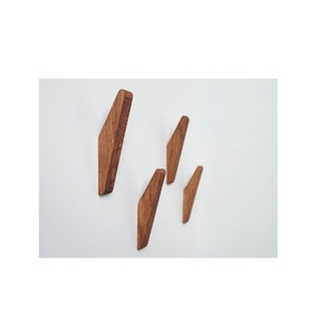 Móc gỗ J để treo vải, mũ, áo khoác nhà, khăn, áo choàng, áo khoác & mũ móc gỗ cứng rắn móc trang trí nhà. - Product Image 1