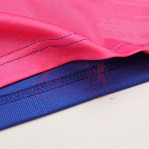 Maillot de football pour homme, bleu rose dégradé, manches courtes, col rond, polyester respirant, toutes saisons, imprimé géométrique - Product Image 3