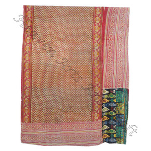 Manta India Kantha Hecha a Mano, de Algodón Gudari Estampado, Proveedor Oro, Venta al por Mayor para Hoteles - GD1040 - Product Image 6