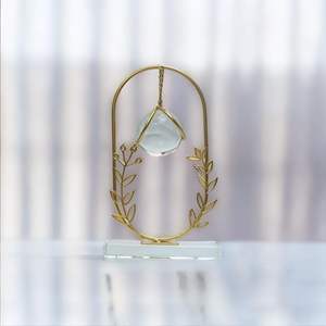 Ornement de boule de cristal, boule propre avec support en fer doré, design moderne simple, art déco, mariage - Product Image 4