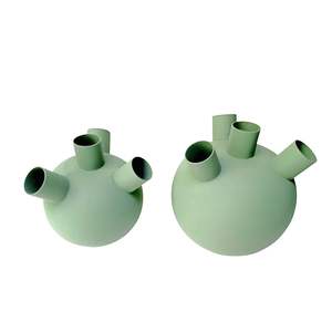 Ensemble de vases à fleurs en métal vert sauge moderne - Vase décoratif sphérique minimaliste nordique pour la décoration de la maison et les centres de table de mariage - Product Image 5
