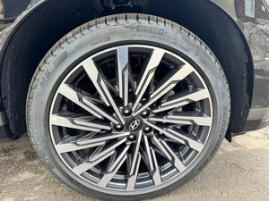 Nuevo Santa Fe 2025, SUV Familiar, Motor Turboalimentado Automático, 7 Plazas, Comodidad Premium, Funciones Inteligentes de Seguridad y Conectividad - Product Image 2