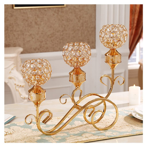 Vente en gros de bougeoirs vintage à fleurs en cristal pour dîner, table à manger, centre de table de décoration pour fête de mariage - Product Image 2