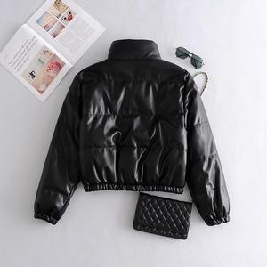 Chaqueta acolchada recortada para mujer, chaquetas de mujer de concha de cuero de manga larga/Chaquetas vaqueras transpirables recortadas OEM al por mayor para mujer - Product Image 5