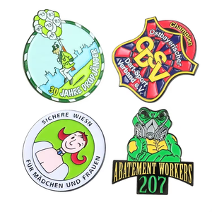 Spille in Smalto Morbido Personalizzate con Parti Mobili, Tema Sailor Moon, per Ragazze Danzanti, Produzione all'Ingrosso - Product Image 2