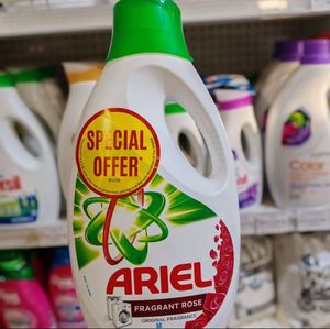 Ariel Lessive Liquide Lavage Gel 144 Lavages (840 ml X 6) Couleur Nettoyage Brillant Même dans un Lavage à Froid. - Product Image 5