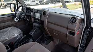 Super Oferta 2024 TOYOTA LAND CRUISER 4.0P – GRIS - Product Image 5