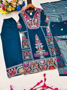 Traje étnico Salwar Kameez para mujer con Dupatta Semicosido para fiestas, bodas y festivales, ropa india y pakistaní - Product Image 2