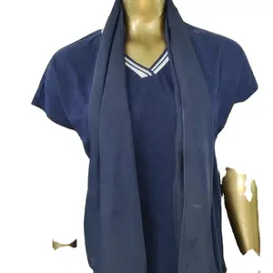 La bufanda personalizada de poliéster para mujer de color liso con logotipo impreso se puede personalizar el tamaño y la calidad de los colores hecho en India.Mumbai