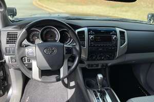 Toyota Tacoma PreRunner Double Cab 2012 d'occasion, 1 propriétaire, pack SR5 Extra Value, provenance Géorgie, peu modifiée - Product Image 4