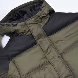 Vêtements pour hommes Vestes Polyester Nylon Imperméable Vêtements de sport d'hiver Vestes en peluche pour hommes Couleur contrastée OEM Design personnalisé - Product Image 4