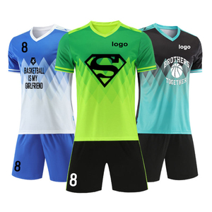 เสื้อฟุตบอลผู้ชายแบบแห้งเร็วขายส่ง เสื้อฟุตบอลระบายอากาศ ชุดกีฬาพิมพ์โลโก้ตามสั่ง แบบซับลิเมชั่น ปรับแต่งได้ - Product Image 1