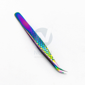 Pince à épiler pointue en acier inoxydable de haute qualité, nouveau design, instruments de salon personnalisables, légers, pour impression de logo - Product Image 4
