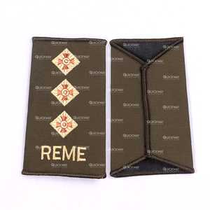 QUICK WAY INDUSTRIES Par de pasadores de hombro verde oliva con bordado negro, accesorio de uniforme OEM - Product Image 4