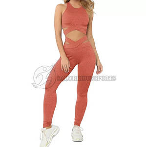 Taille moyenne 2 pièces Yoga ensemble femmes Logo personnalisé bretelles entrecroisées séchage rapide léger croix Legging soutien-gorge motif solide grande taille - Product Image 2