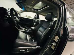 Acura TSX Technology FWD R16 2010 Usado, Sedán Automático con Asientos de Cuero Oscuro - Product Image 5