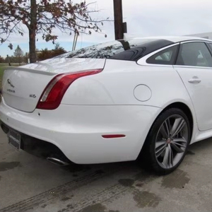 Jaguar XJ 2016, berline suralimentée, intérieur clair, boîte de vitesses automatique, moteur turbo, conduite à gauche, sièges en cuir, propulsion arrière, ACC, R19 - Product Image 1