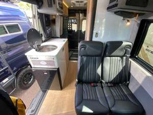 Nouveau 2025 S-t-o-r-y-t-e-l-l-e-r O-v-e-r-l-a-n-d B-E-A-S-T M-O-D-E X-O prêt à la vente - Product Image 4