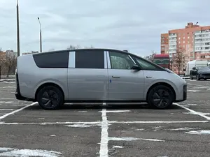 Fourgonnette Ang Mi Ga AWD 2024 L l Ll Xl avec batterie au lithium, pneus R18 et sièges en cuir, toit ouvrant panoramique et barre de toit en alliage d'aluminium - Product Image 6