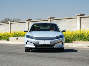 Sedán Eléctrico Usado Verificado de Largo Alcance, Estilo Han L, 2WD/4WD, Autonomía de 701 km, Tamaño Completo, 4 Puertas, 5 Asientos, Vehículo Eléctrico Suministrado desde Japón - Product Image 6