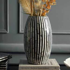 แจกันทองเหลืองและชามทำด้วยมือวัสดุเหล็กพร้อมสลักกระดูกสำหรับเป็นของขวัญแต่งงานและของตกแต่งงานปาร์ตี้ - Product Image 3