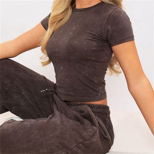 Ensemble de 2 pièces t-shirt et pantalon de survêtement à manches courtes et coupe ajustée de couleur vintage personnalisé pour femmes, mode estivale décontractée - Product Image 1