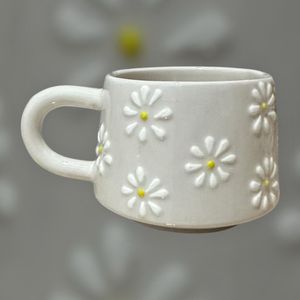 Mug en céramique fait main DG Concept, résistant aux micro-ondes - Product Image 3