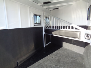 Remolque para 3 Caballos, Remolque de Doble Eje para Transporte de Animales, Remolque Blanco para Ganado con Ventanas Laterales - Product Image 6