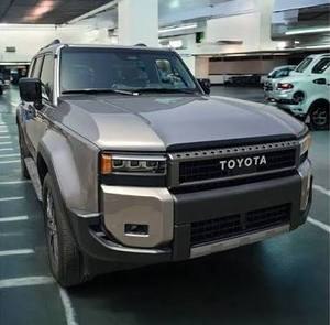 Toyota Land Cruiser Prado SUV Usado 2021-2025, 2.4 Gasolina, 4x4, Potente Rendimiento Todoterreno, Bajo Kilometraje, Listo para Exportar a Todo el Mundo - Product Image 3