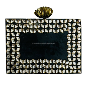 Belle pochette en résine Kundan pochette en résine métal bordure dames pochette pour soirée - Product Image 5