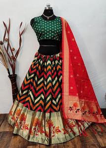 Lehanga choli ดีไซน์แบบแบนราบาราสิสำหรับผู้หญิงโดย fabzone - Product Image 2