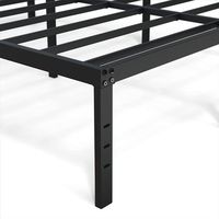 Cadre de lit en acier moderne et durable avec assemblage facile pour chambre d'amis de taille standard