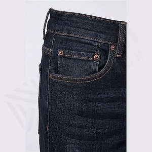 กางเกงยีนส์ผู้ชายขายดีรุ่นใหม่ ระบายอากาศได้ดี ขายส่งจากผู้ผลิตเสื้อผ้ามืออาชีพ รับผลิตตามสั่ง - Product Image 5