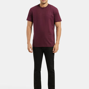 Camiseta de poliéster hecha a medida con tarifa al por mayor para hombre, Camiseta 100% de algodón con cuello redondo, diseño de logotipo personalizado, Camiseta cómoda para hombre - Product Image 3