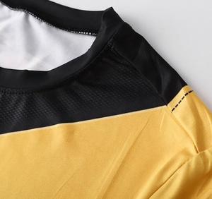 Top vente o-cou à manches longues Rash Guard pour hommes personnalisé bicolore couleur respirant Compression porter en vente - Product Image 3