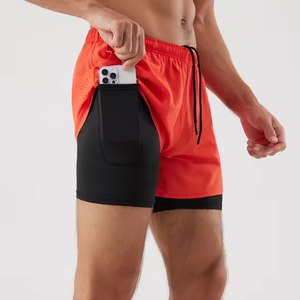 Short en maille de basket-ball double couche personnalisé de qualité supérieure entièrement sublimation High Street confortable pour la salle de sport athlétique - Product Image 3