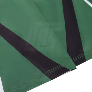 Pantalones cortos MMA de calidad con tela de secado rápido transpirable de ajuste ajustable perfectos para entrenar y combinar pantalones cortos MMA - Product Image 5