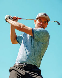 เสื้อโปโลแขนสั้นผู้ชายคุณภาพสูงแบบกำหนดเอง พร้อมการพิมพ์แบบระเหิด  เสื้อยืดแฟชั่นธุรกิจฤดูร้อน  พร้อม MOQ ต่ำ - Product Image 2