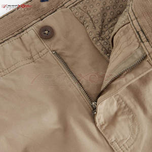 กางเกงขาสั้นคาร์โก้สำหรับผู้ชายเข้ารูปแบบสบายๆพร้อมกระเป๋าสินค้าแบบคลาสสิกและทนทานทันสมัยกางเกงขาสั้นคาร์โก้สำหรับผู้ชายเนื้อนุ่ม - Product Image 4