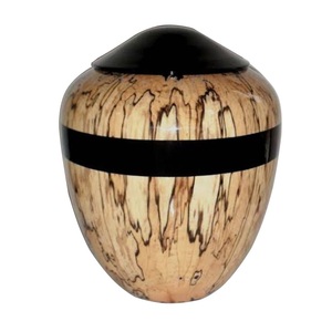 Urne funéraire personnalisée en bois naturel pour cendres d'adultes, design durable, pour services funéraires et crémations - Product Image 4