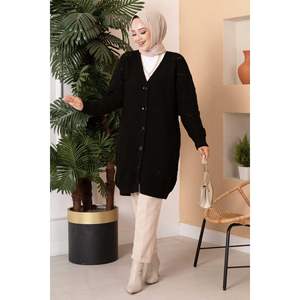 Camiseta tipo cárdigan con estampado regular para mujer, color negro estándar, hecha en Turquía. - Product Image 4