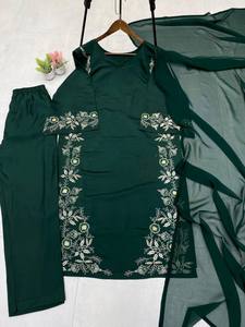 Conjunto de Kurta de Chifón Georgette Sintético con Bordado para Mujer, Diseño Fabzone, Estilo Vintage, Secado Rápido, Corte Holgado para Adultos, Ideal para Fiestas - Product Image 5