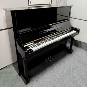 Piano vertical Yamahas U3M Japón usado acústico negro pulido reacondicionado alta calidad duradero profesional U3 larga vida útil - Product Image 1