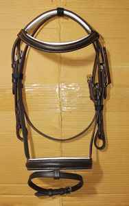 Noseband de cuero con flash elevado acolchado de caballo | Brida anatómica de 3 colores de cuero de caballo Stanford - Product Image 6