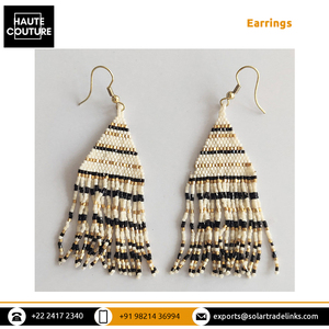 Diseño de moda Tiras multicolores Delicas Miyuki Beads Made 6cm de largo Pendientes ligeros para mujer Disponibles en cantidad a granel - Product Image 6