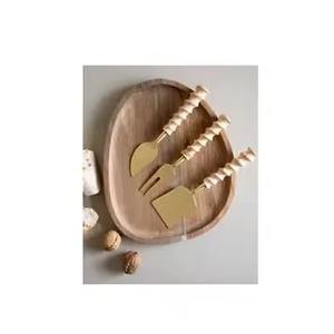 Ensemble unique de couteaux à fromage en acier inoxydable et en résine Couteau à fromage à poignée design Trancheuse et épandeur pour pizza au fromage - Product Image 2