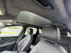 Pre-owned Clean 2020 Jagua-r F-PACE 25t Premium - Product Image 3